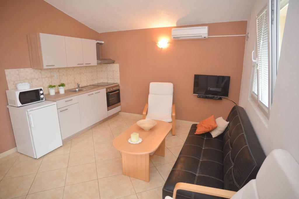 Apartments Salamun Biograd Na Moru Luaran gambar